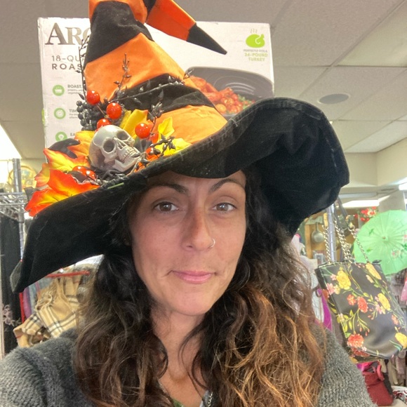 Meet your Posher, Brianne - Picture 1 of 1